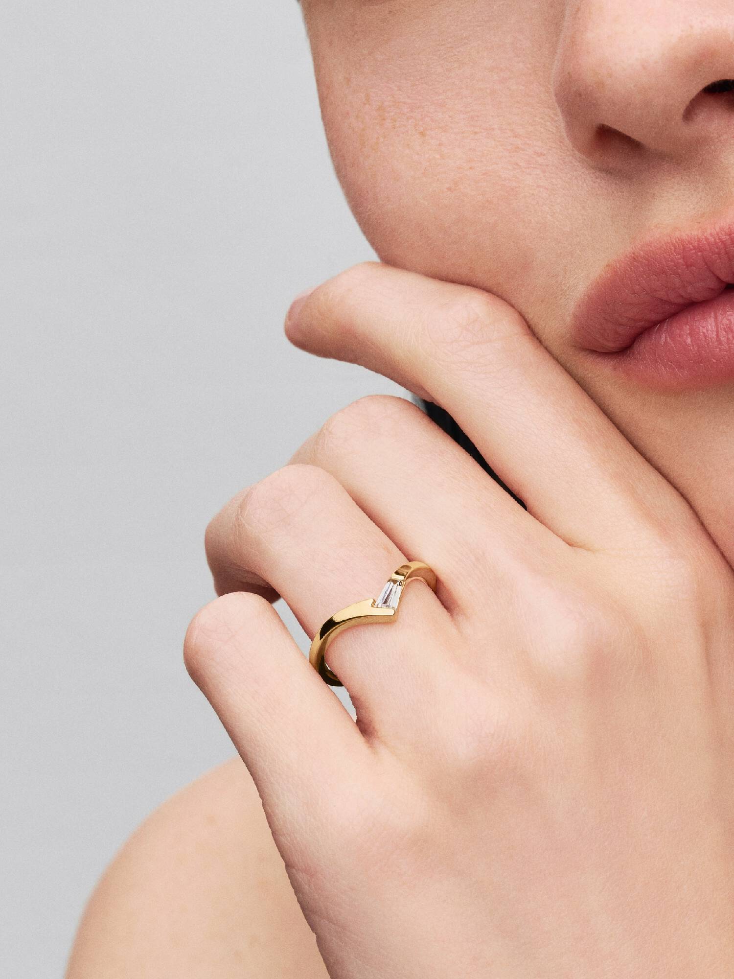 Anello Desiderio con Pietra Taglio Baguette