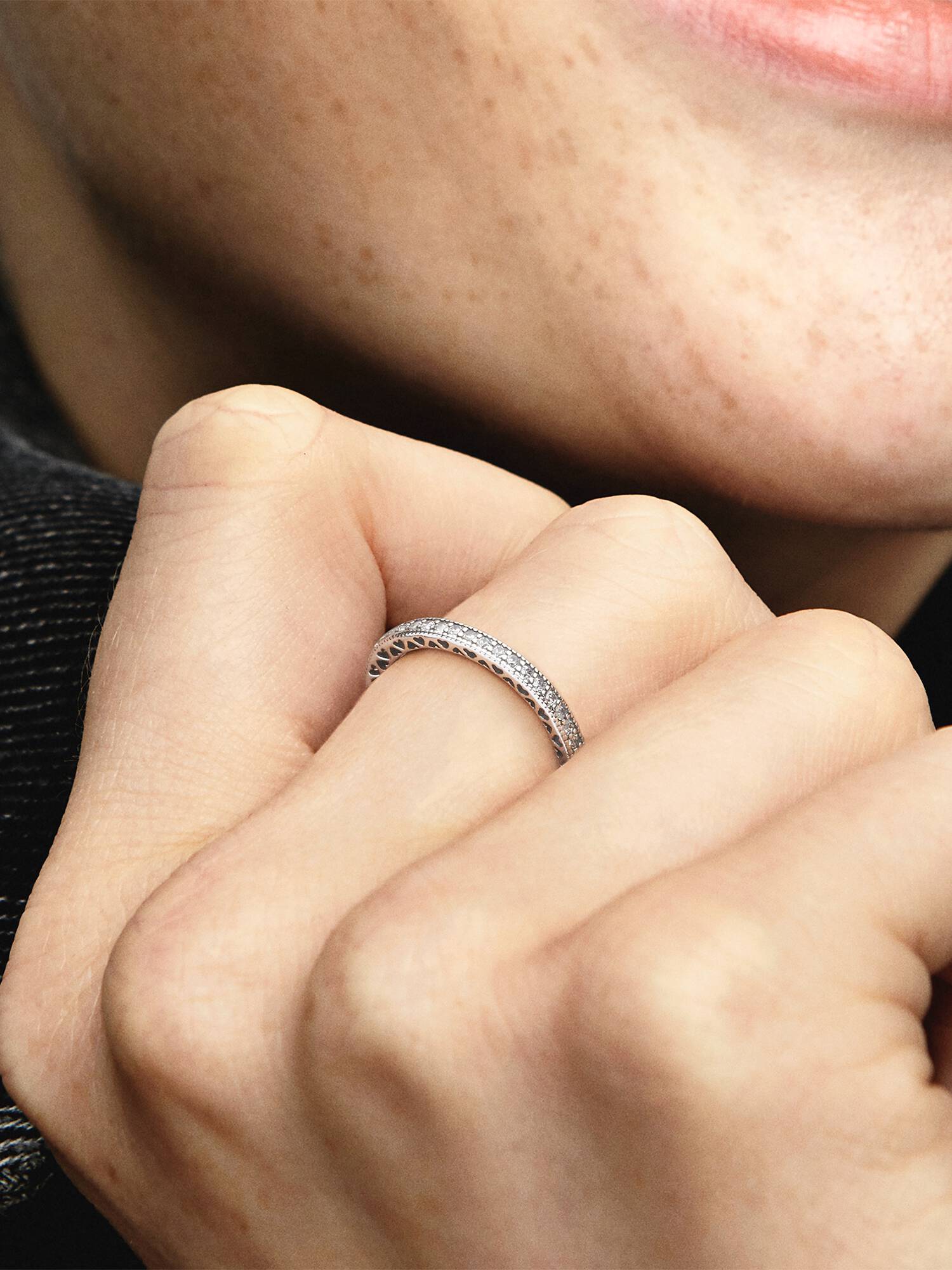 Anello Fedina Pietre e Cuori