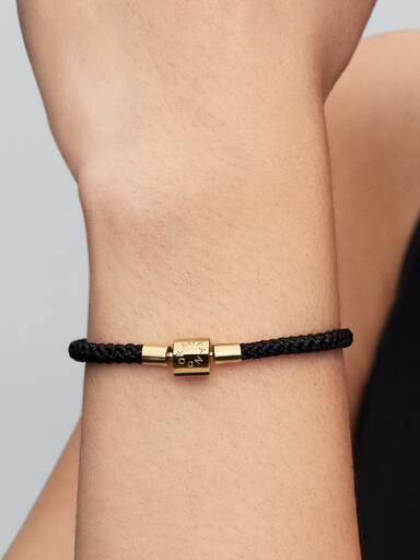 Bracciale in Corda Nera con Chiusura a Barile