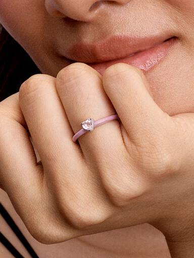 Anello con micro mosaico: anello regolabile in ceramica placcata argento. Anello Rainbow Pride. - Italia Anello con micro mosaico: anello regolabile in ceramica placcata argento. Anello Rainbow Pride. - Italia
