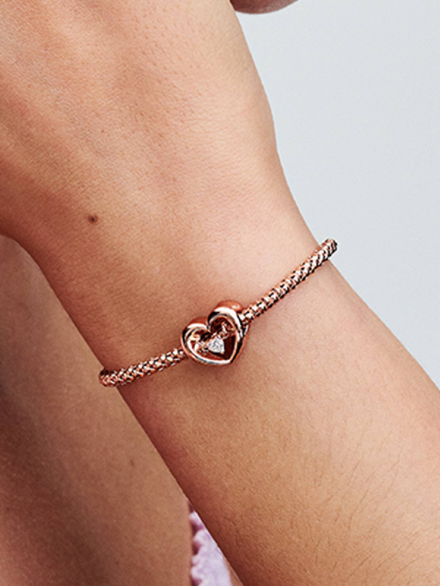 Charm Cuore Splendente con Pietra