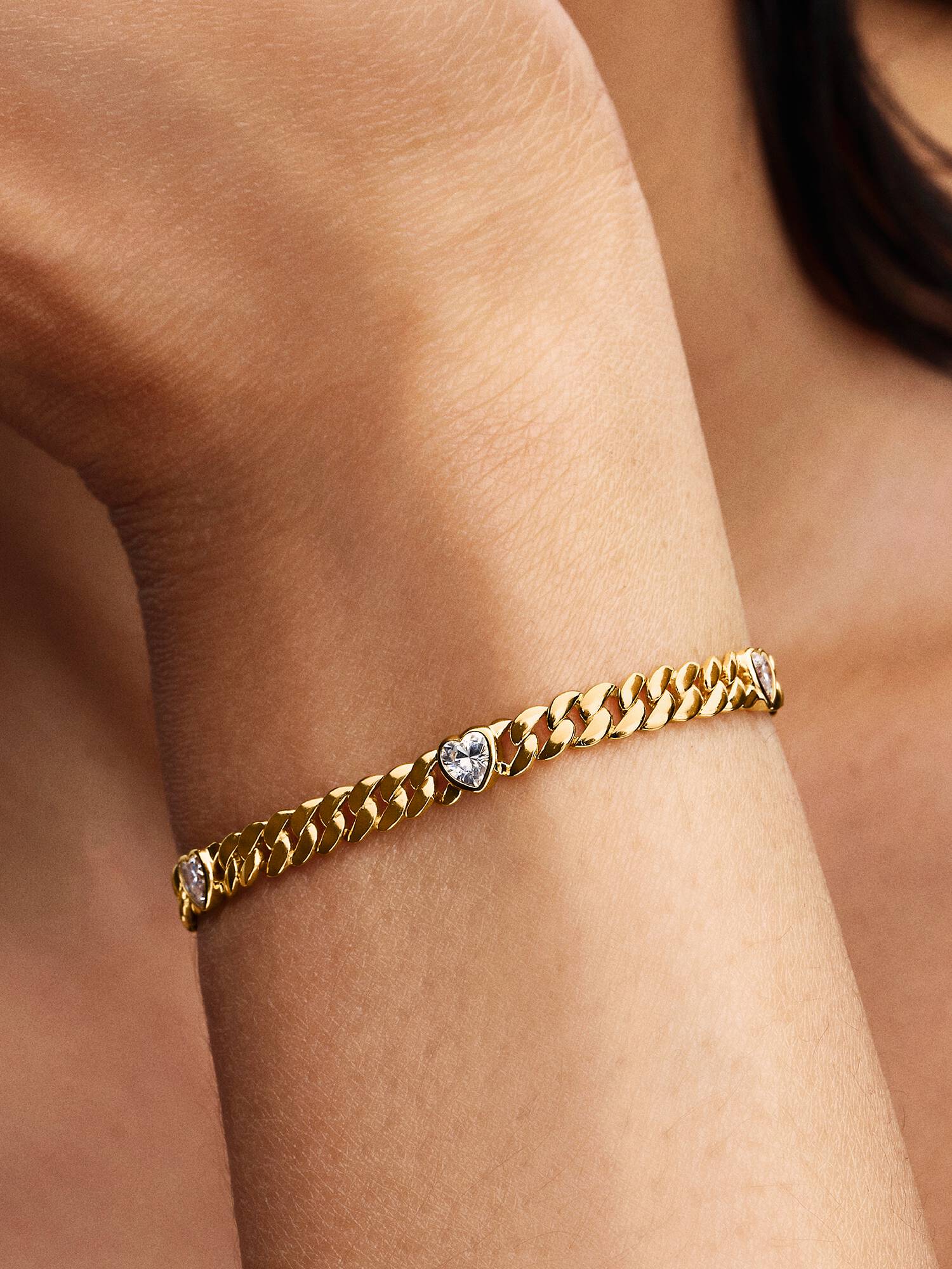Bracciale Catena Maglia Cubana con Cuori