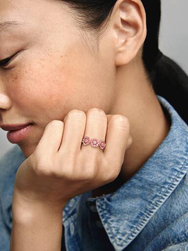 Anello Tris di Margherite Rosa