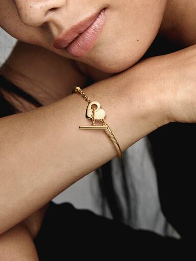 Bracciale Moments con Chiusura a T e Cuore