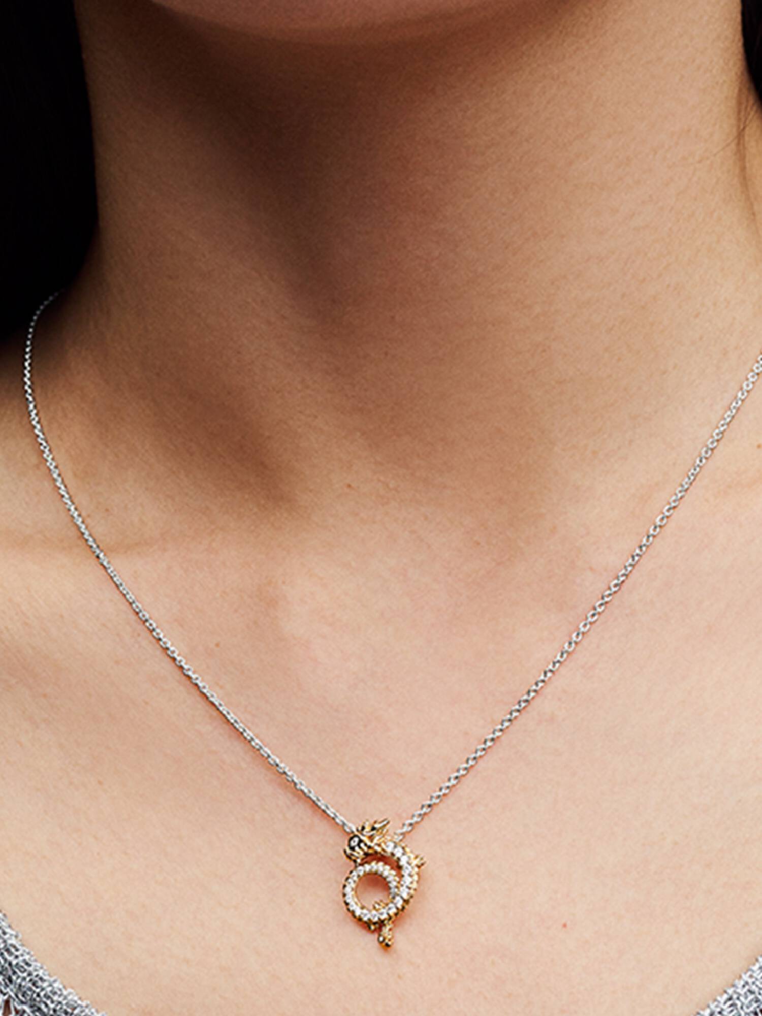 Collana Drago Luminoso