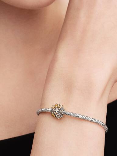 Charm Openwork Costellazione