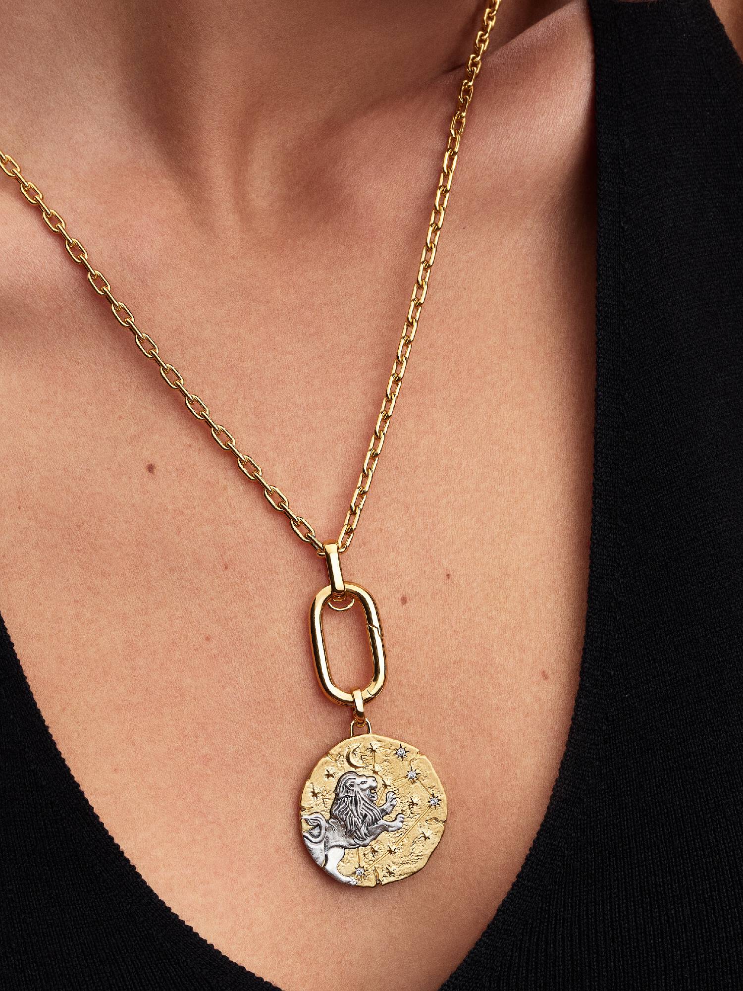 Charm Medallion XL Leone "Luceat Lux Tua"