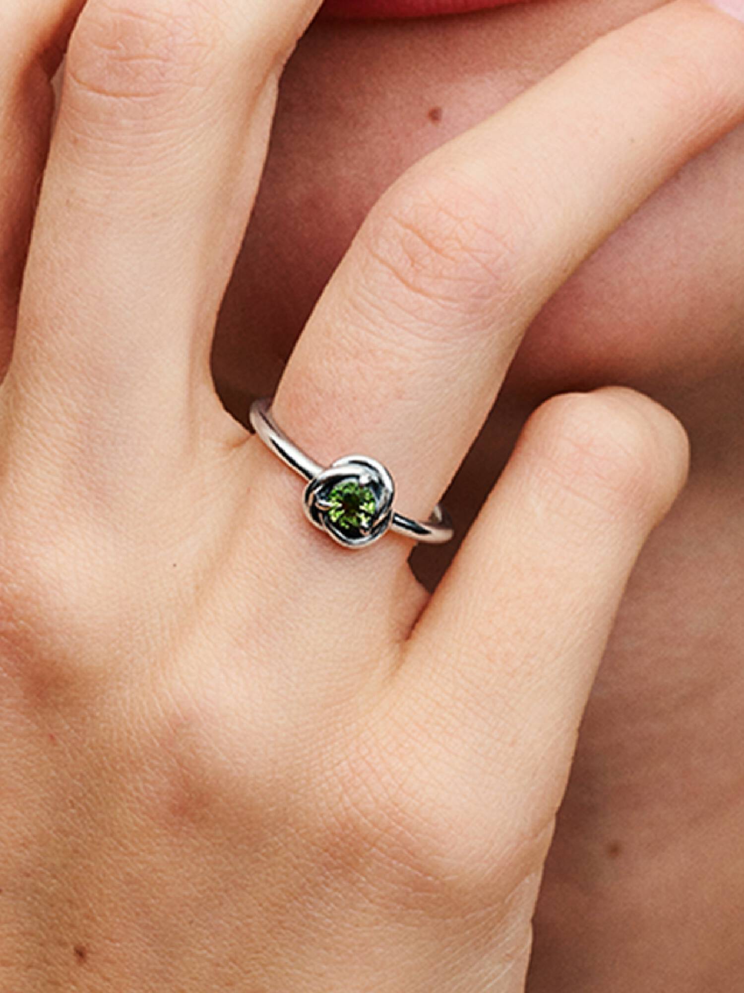 Anello Cerchio Eterno Verde Agosto