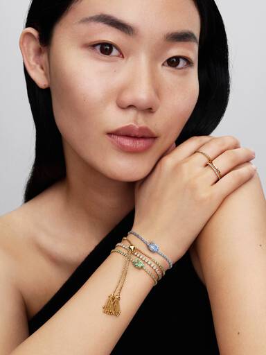 Bridgerton, Bracciale Tennis regolabile con Cristalli Verdi e Farfalla