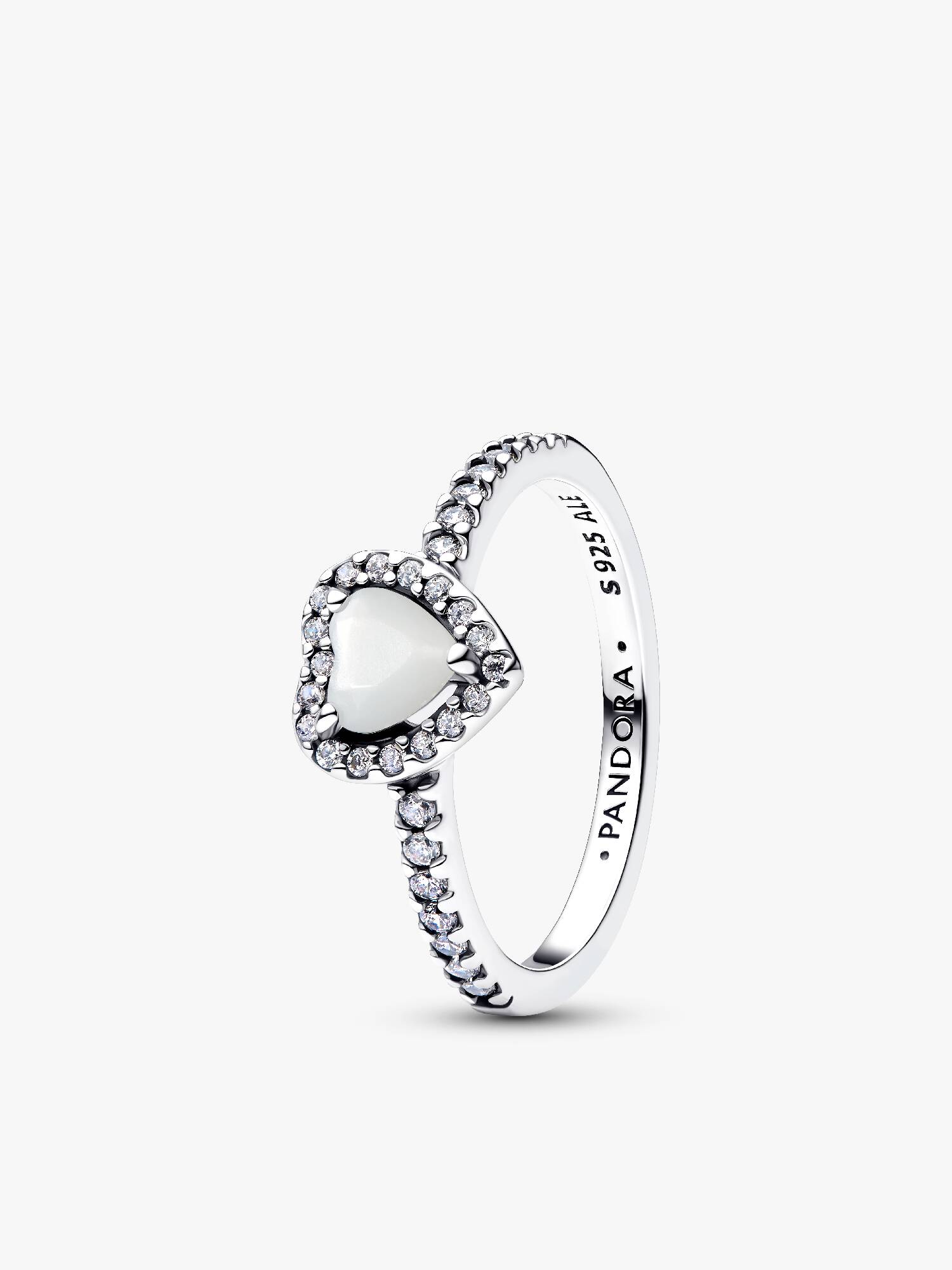 Anello Cuore in Rilievo Bianco