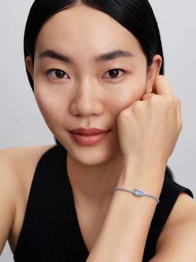 Bridgerton, Bracciale Tennis regolabile con Cristalli Azzurri e Ape