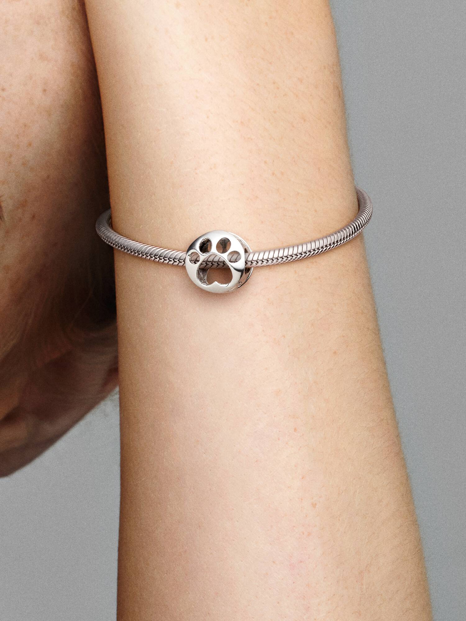 Charm Openwork Zampa