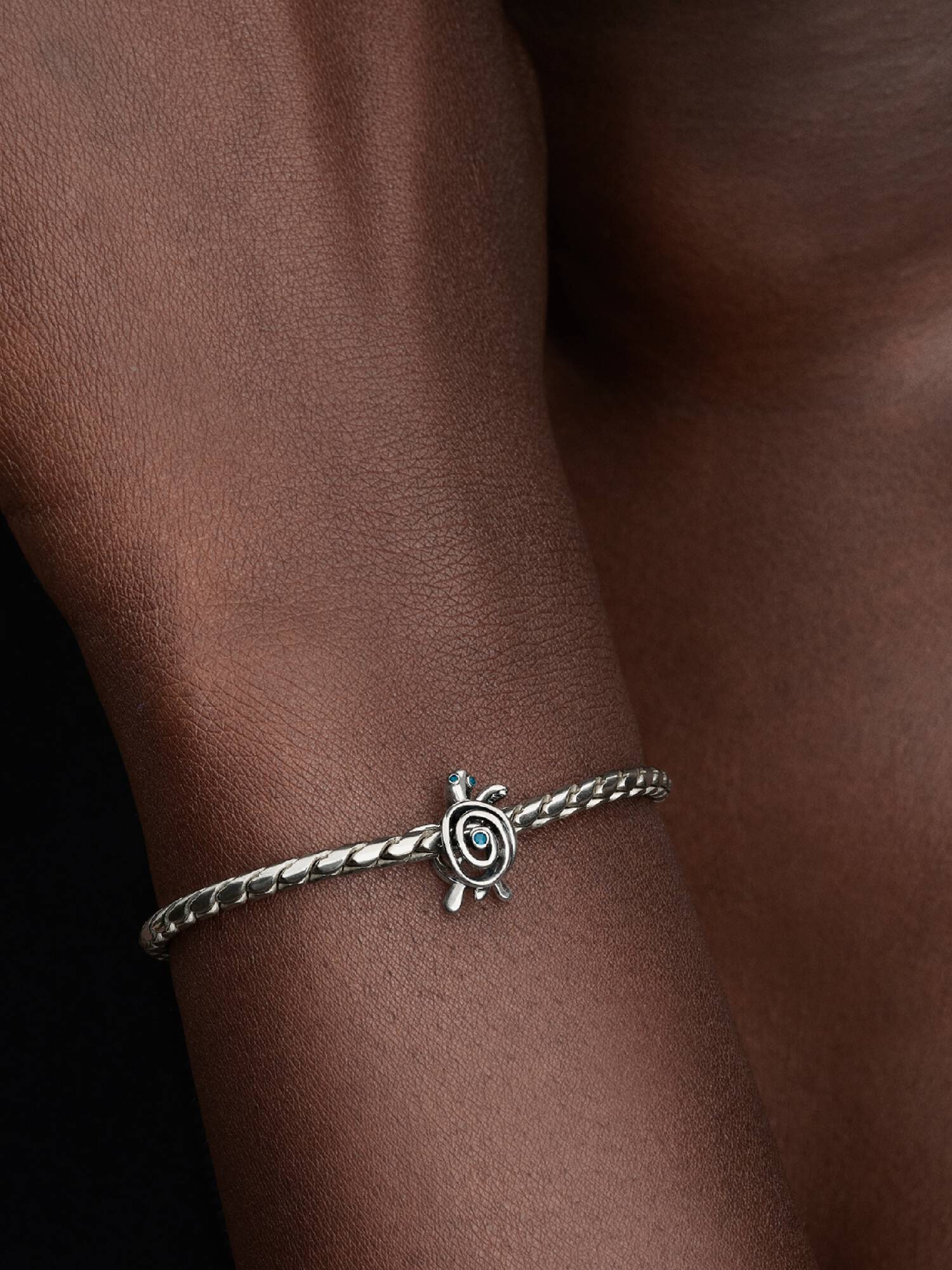 Charm Openwork Tartaruga Marina
