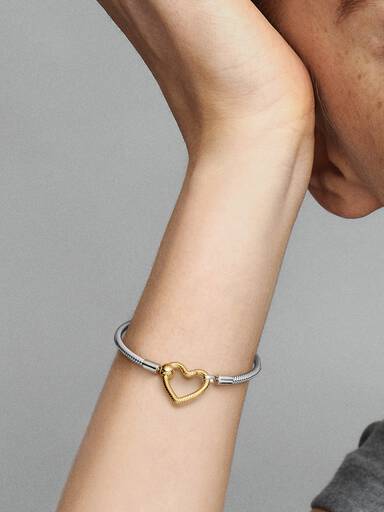 Bracciale Moments con Chiusura a Cuore Componibile