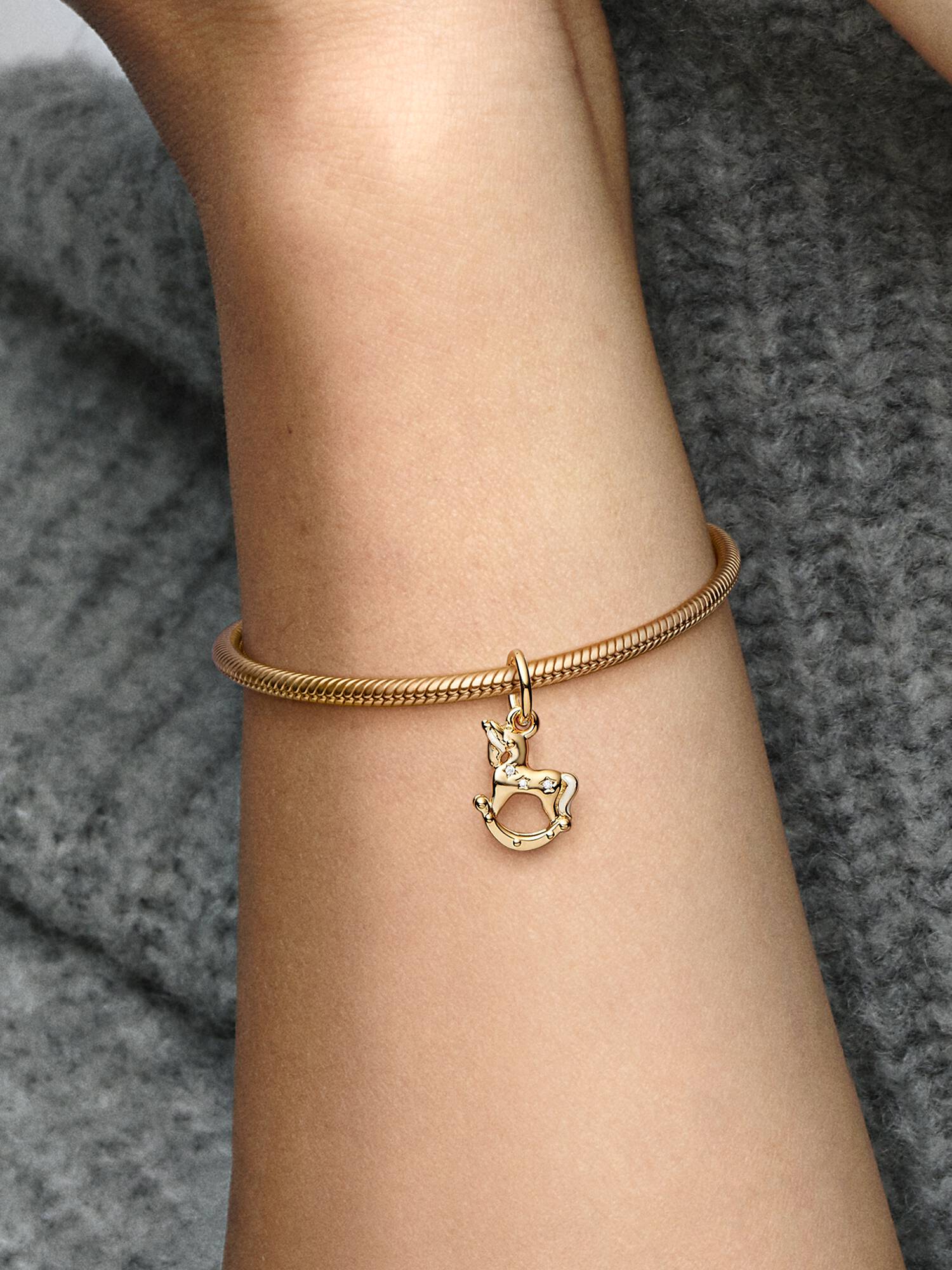 Charm Pendente Unicorno a Dondolo