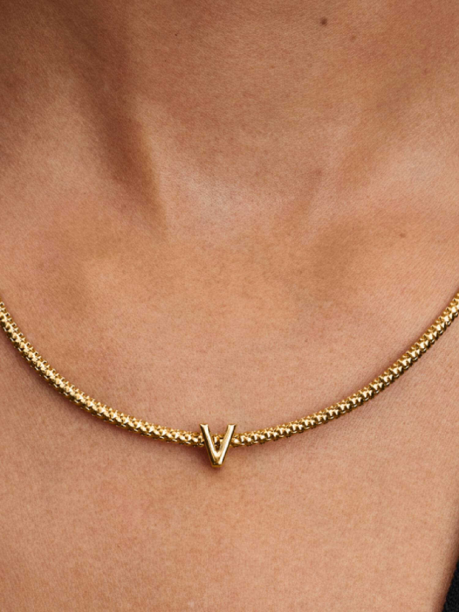 Charm Lettera V piccola