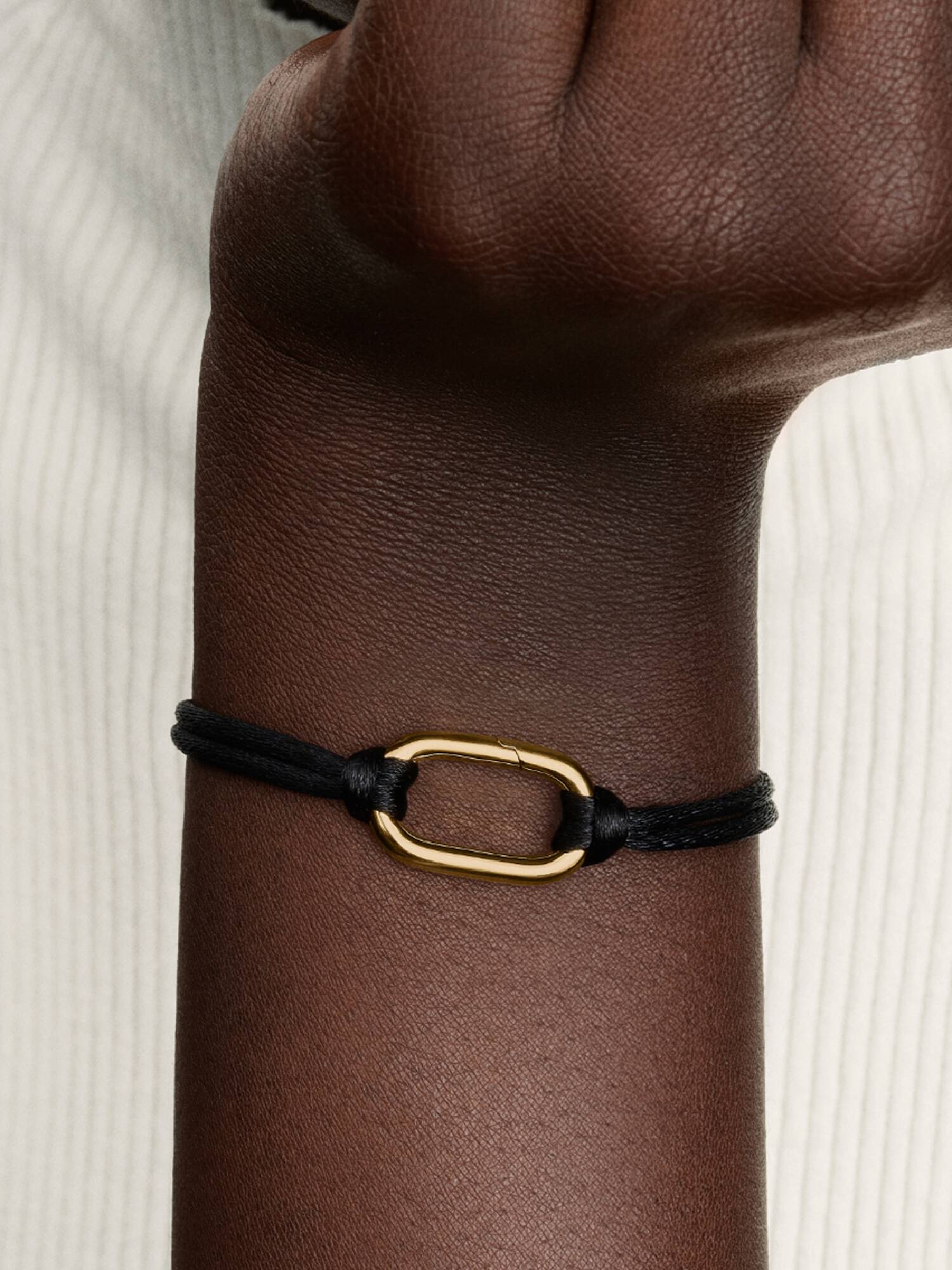 Bracciale Regolabile Cordino Nero con Link Apribile Pandora ME