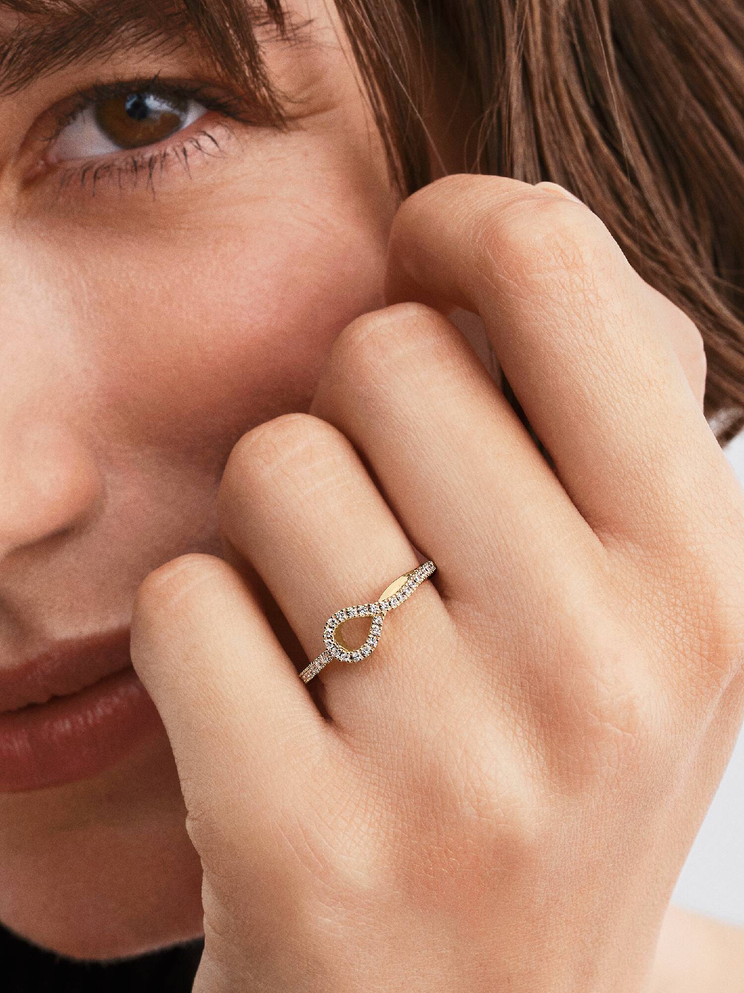 Anello Infinite Pavé in oro 14k con diamanti creati in laboratorio