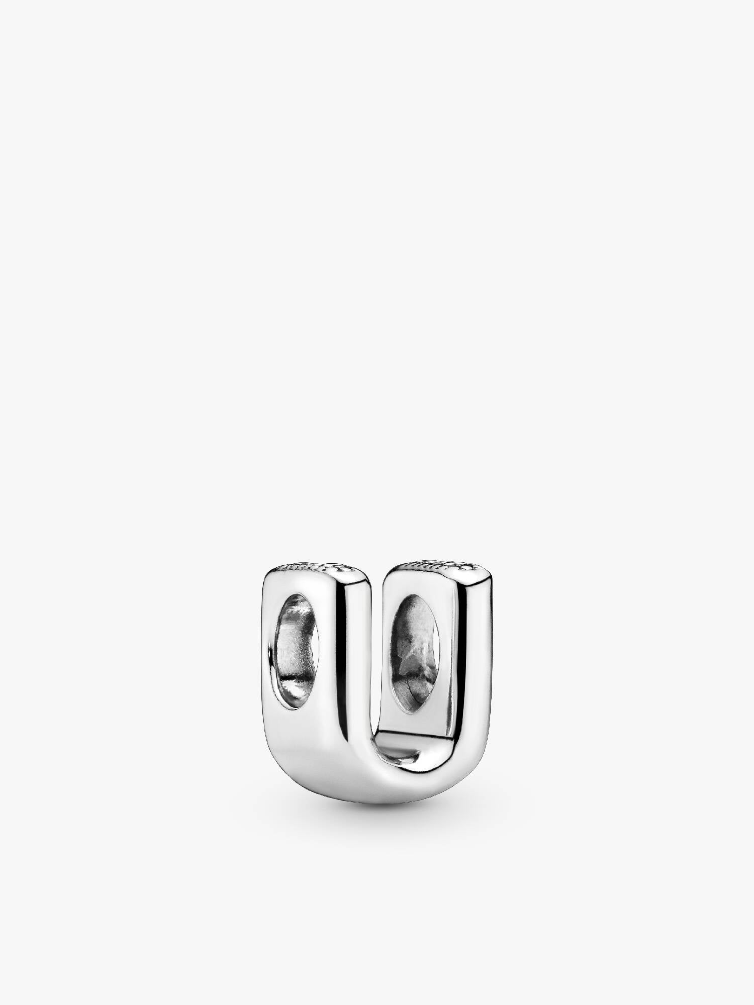 Charm Lettera U