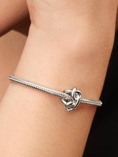Charm Nodo d'Amore Eterno