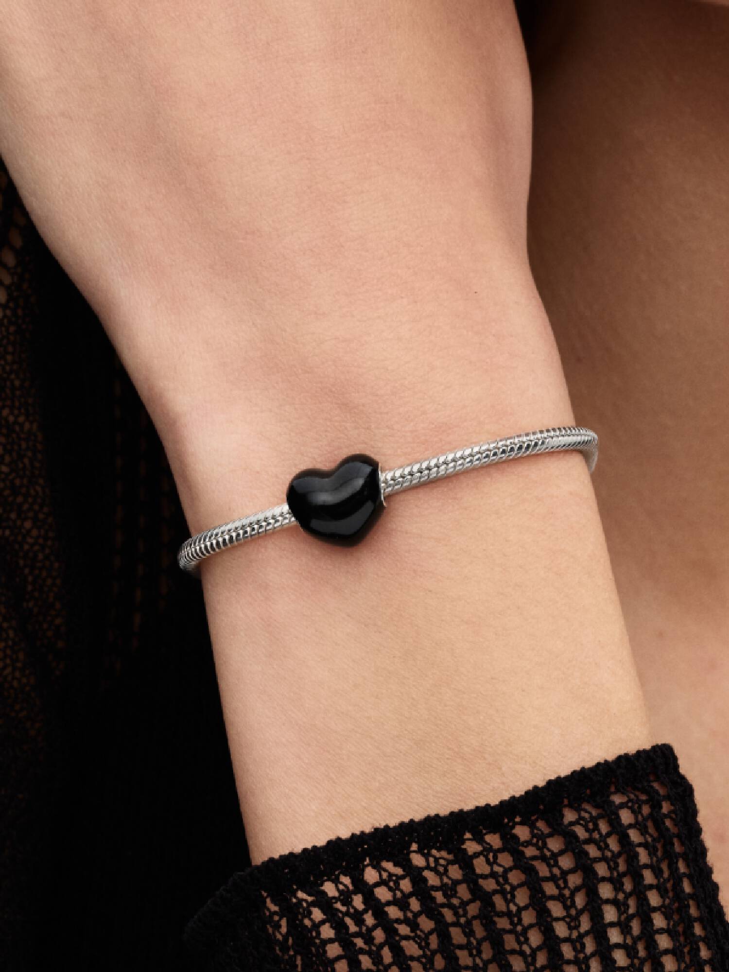 Charm Cuore Metallico Nero