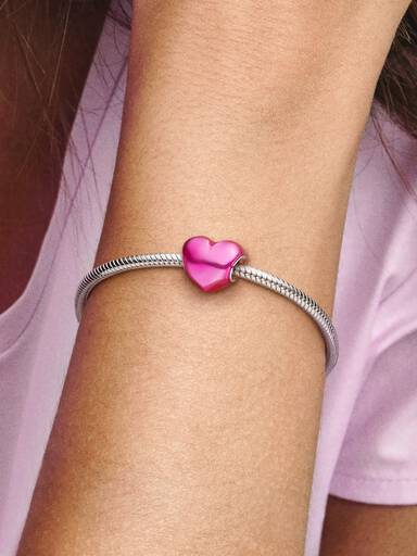 Charm Cuore Metallico Rosa