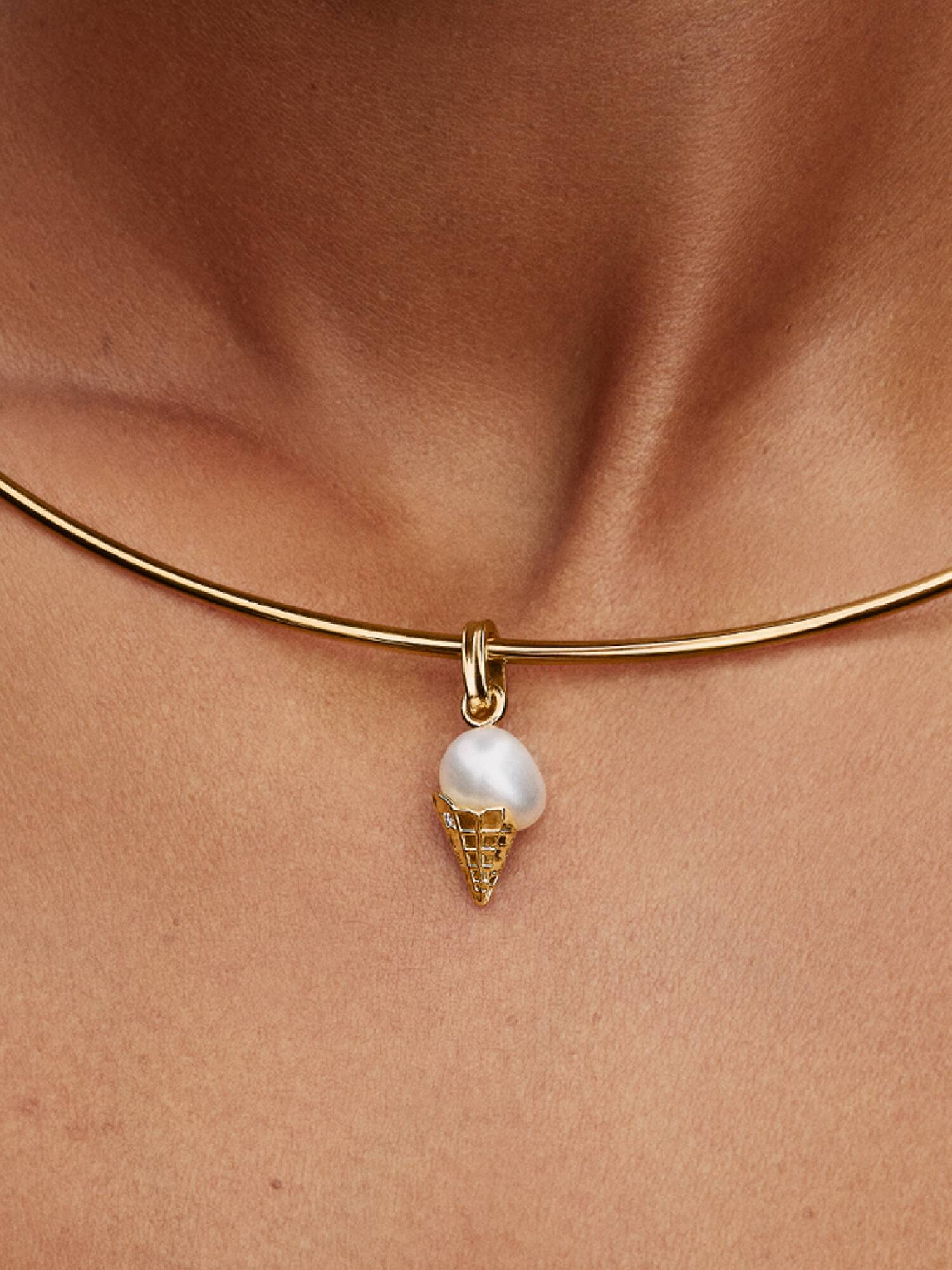 Charm Pendente Cono Gelato con Perla Barocca d’Acqua Dolce Coltivata