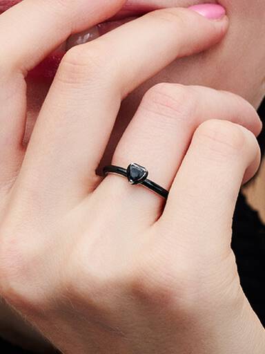 Anello Black Chakra Heart Pandora ME