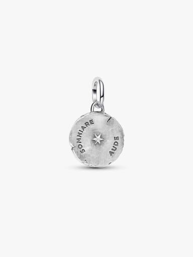 Charm Medallion Farfalla "Somniare Aude"