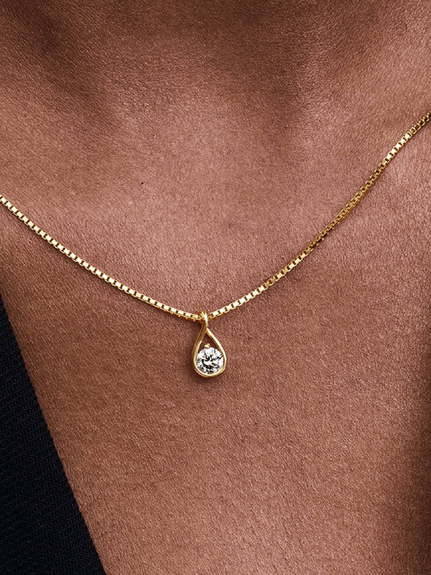 Collana Infinite in oro 14k con diamante creato in laboratorio