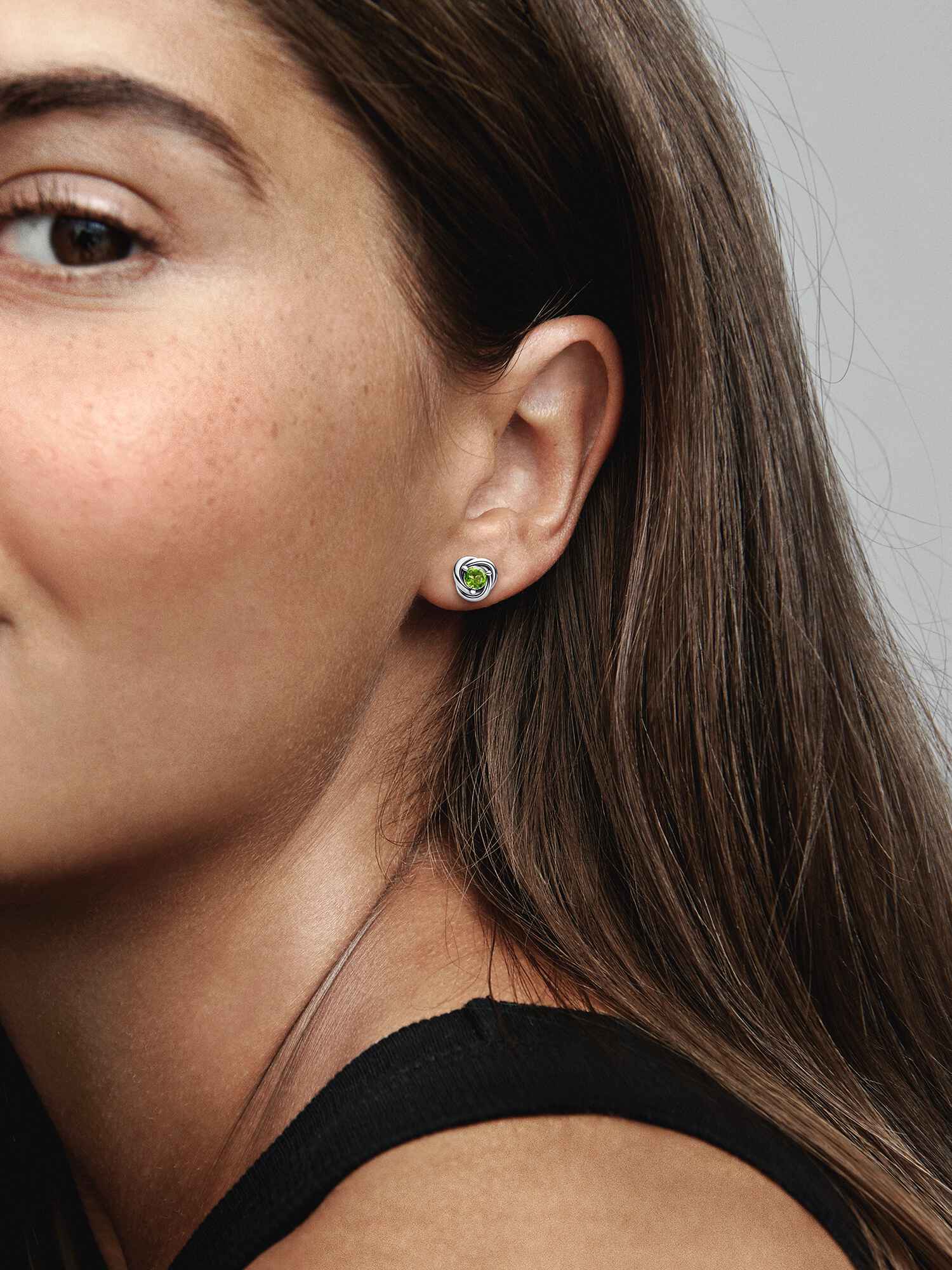 Collezione Gioielli Pandora - Orecchini a lobo Dalia in fiore - Pandora IT