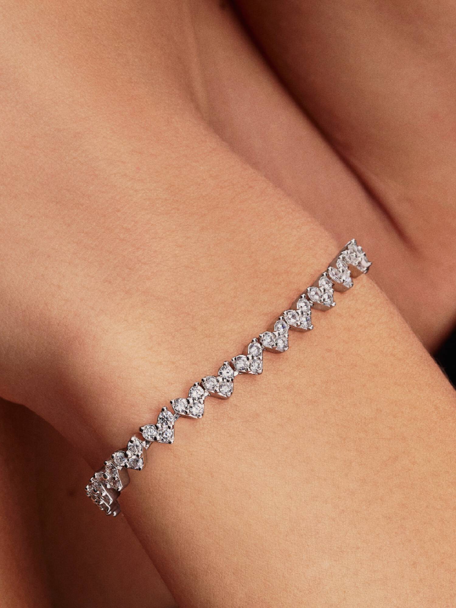 Bracciale Cuori con Tre Pietre