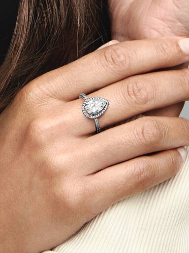 Anello Punto Luce Goccia Grande